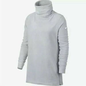 NIKE THERMA TUNIC FLEECE TRAINING TOP GRAY AQ4690-012 Women’s size Medium 8 10